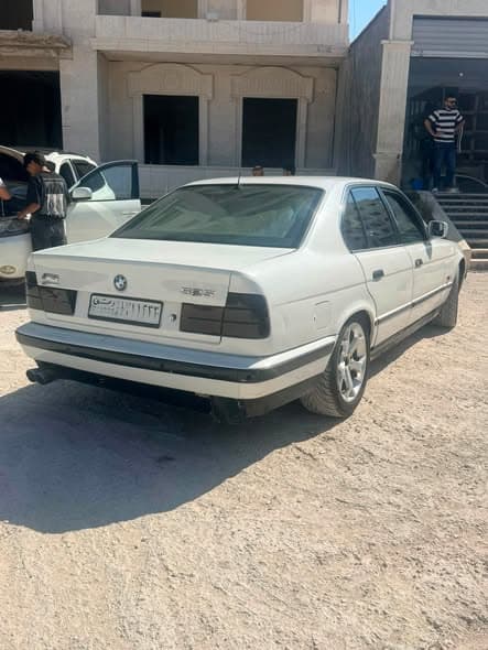بي ام دبليو 525 1990 - صورة 3