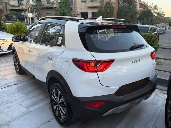 كيا KX1 2025 - صورة 1