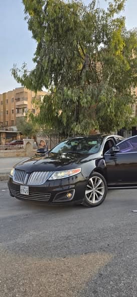 فورد لينكولن 2011 - صورة 2