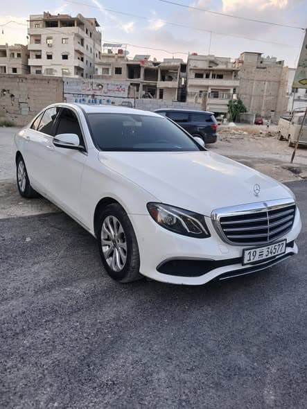 مرسيدس E300 2018 - صورة 1