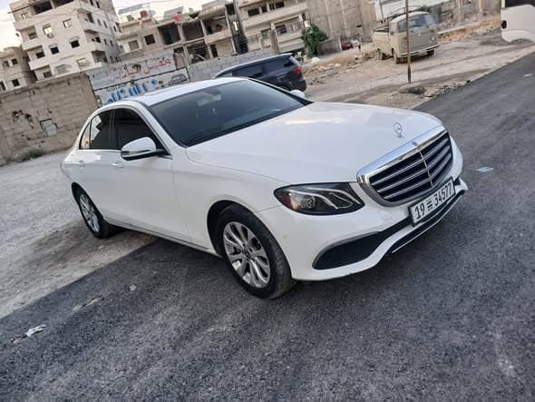 مرسيدس E300 2018 - صورة 2