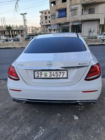 مرسيدس E300 2018 - صورة 5