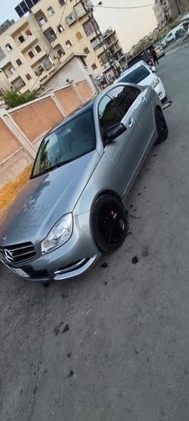 مرسيدس C200 2013 - صورة 5