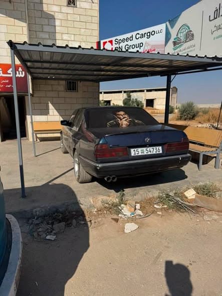 بي إم دبليو 735i 1991 - صورة 2