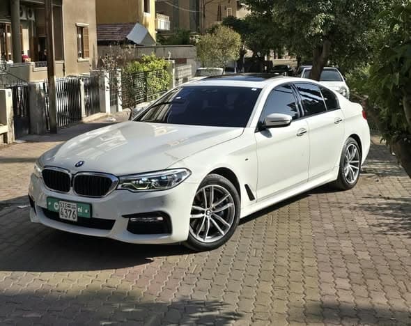 بي إم دبليو 530 2017 - صورة 4