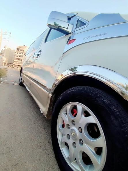 هيونداي اتش-1 2011 - صورة 3