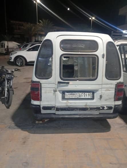 سكودا بيك اب 1996