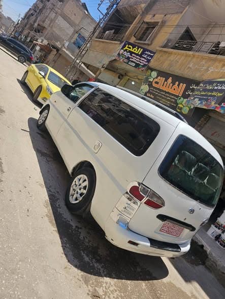 هيونداي اتش 1 2006 - صورة 1