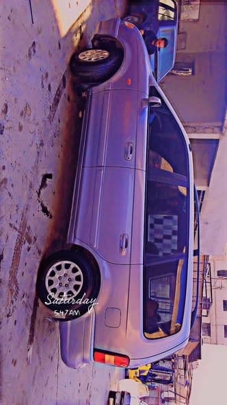 هونداي تراجيت 2003 - صورة 4