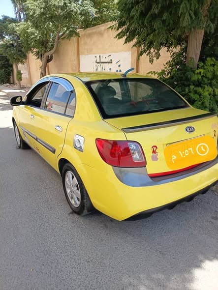 كيا ريو 2011 - صورة 2