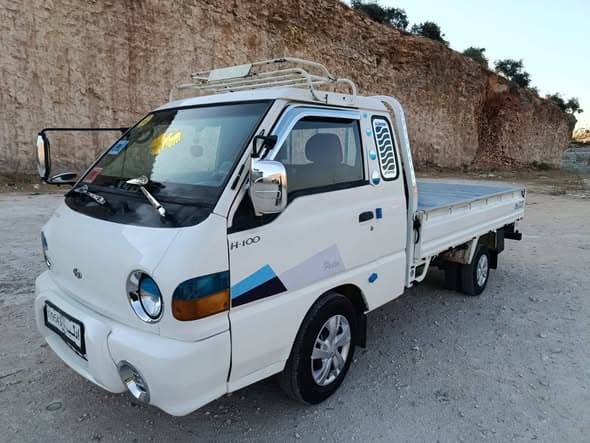 هونداي H-100 2002 - صورة 5