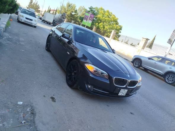بي إم دبليو 520 2012 - صورة 1