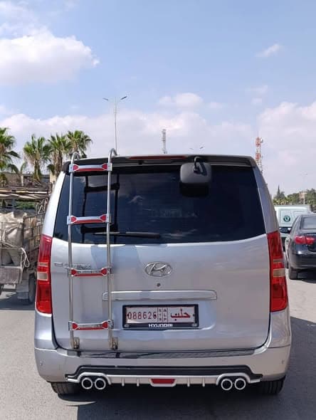 هيونداي H-1 2011 - صورة 1