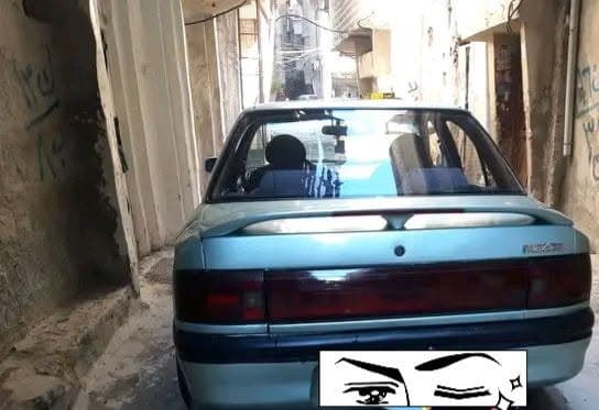مازدا ٣٢٣ 1993 - صورة 2