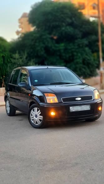 فورد فيوجن 2008 - صورة 1