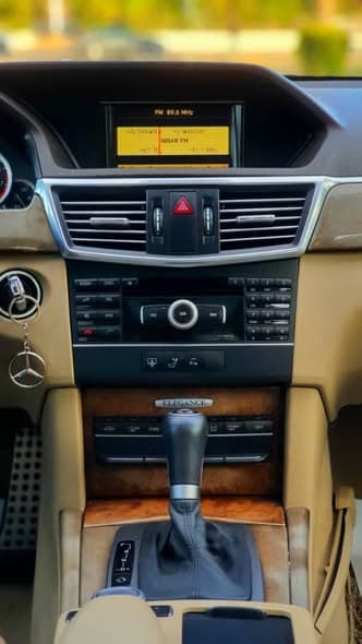 مرسيدس E 200 2011 - صورة 1