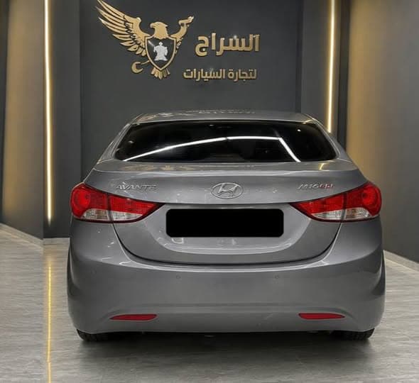 هيونداي ألنترا 2011 - صورة 2