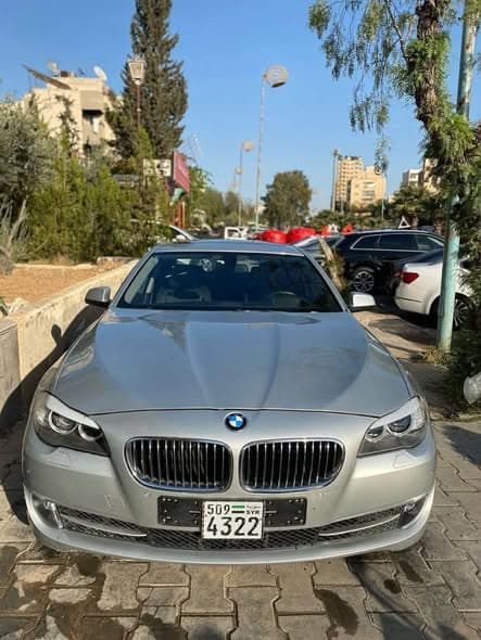بي إم دبليو 528i 2013 - صورة 2