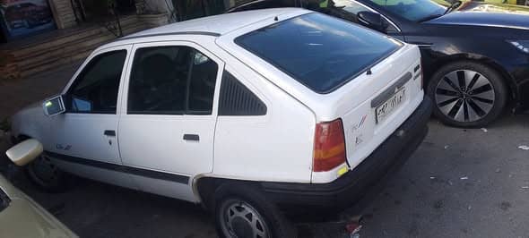 أوبل كاديت 1991