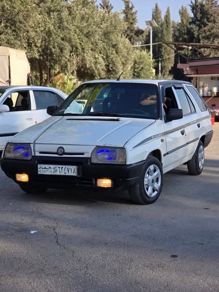 سكودا فيليشيا 1994 - صورة 2