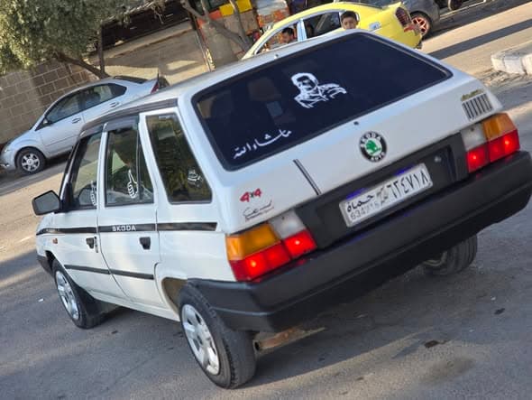 سكودا فيليشيا 1994 - صورة 4