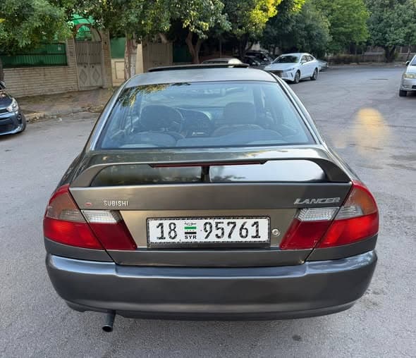 مستوبيشي لانسر 1998 - صورة 5