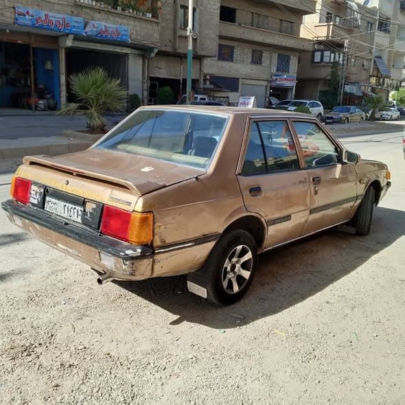 ميتسوبيشي لانسر 1983 - صورة 5