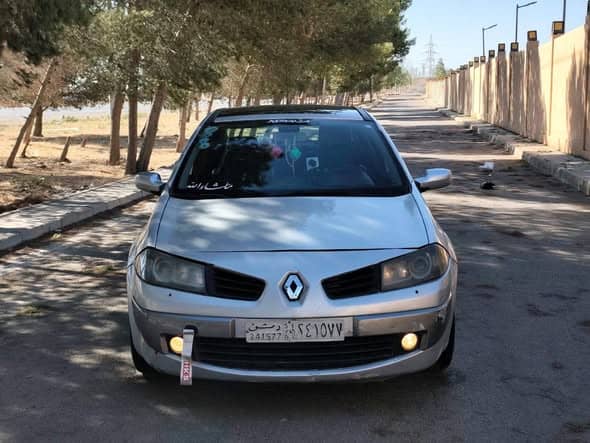 رينو ميغان 2006