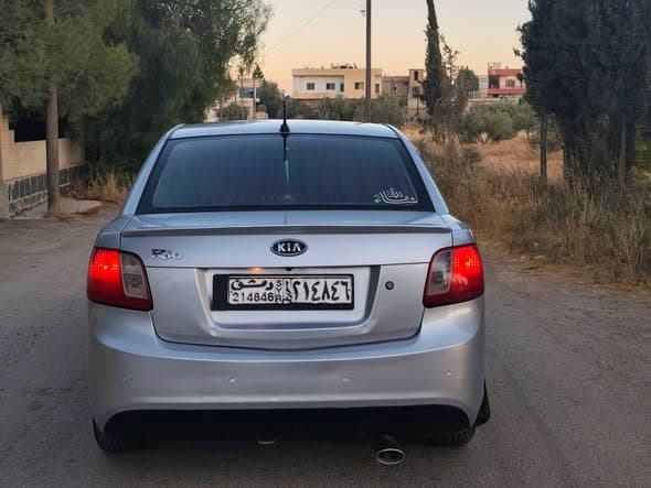 كيا ريو 2010 - صورة 5