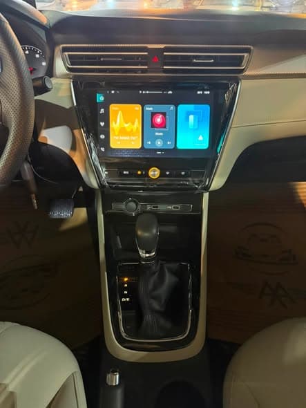 إم جي 5 2025 - صورة 5