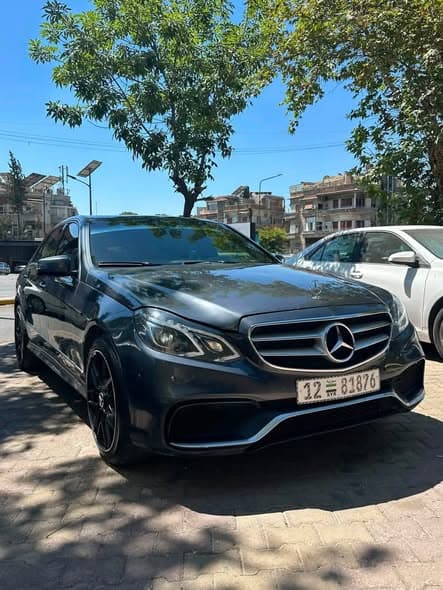 مرسيدس E350 2011 - صورة 1
