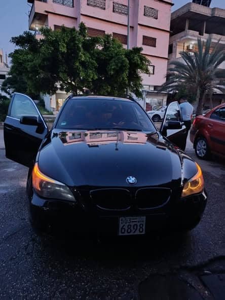 بي ام 5 Series 2012