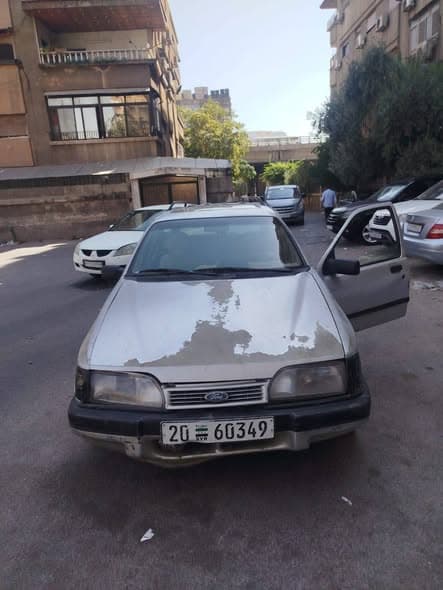فورد سييرا 1991 - صورة 1