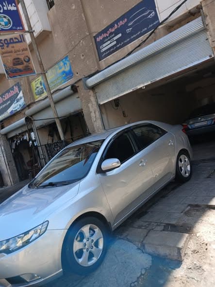 كيا فورتي 2010 - صورة 2