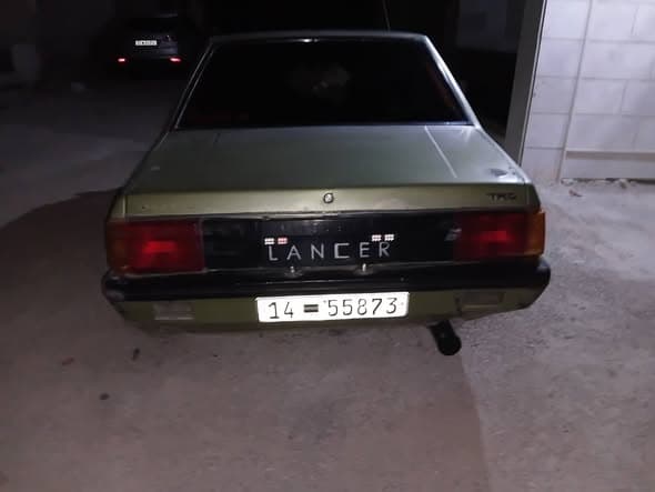 ميتسوبيشي لانسر 1983 - صورة 3