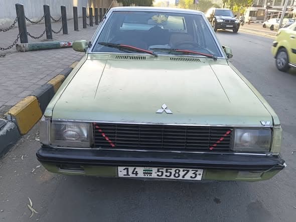 ميتسوبيشي لانسر 1983 - صورة 5
