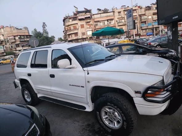 دودج دورانجو 2000