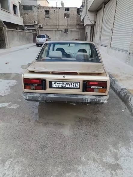 فيات 131 1976 - صورة 4