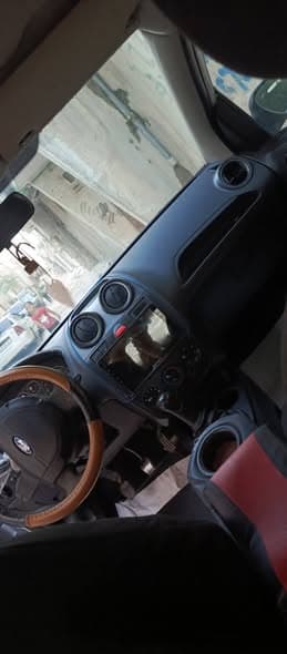 فورد فيستا 2007 - صورة 5