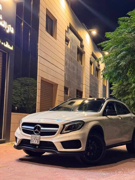 مرسيدس بنز GLA 250 2018 - صورة 1