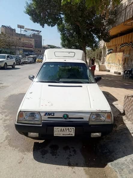 سكودا بيك اب 1994