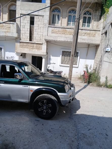 ميتسوبيشي L200 2000 - صورة 4