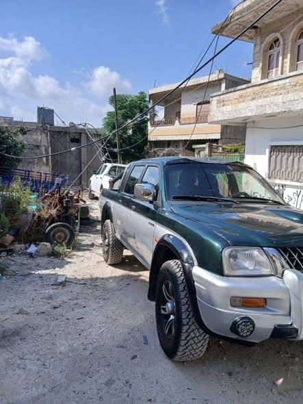 ميتسوبيشي L200 2000 - صورة 1
