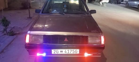ميتسوبيشي لانسر 1983 - صورة 4