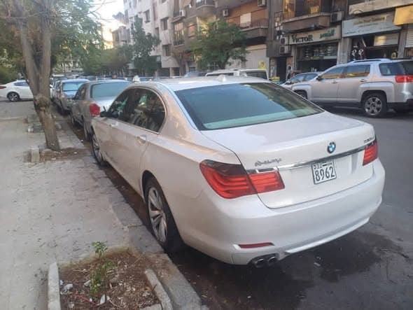 بي إم دبليو 730 2012 - صورة 5