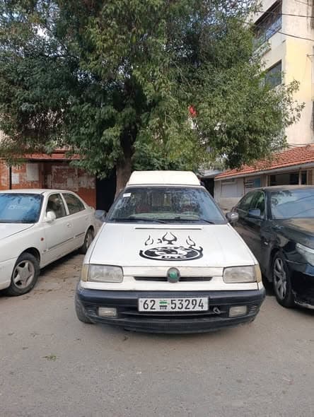 سكودا بيك اب 1997