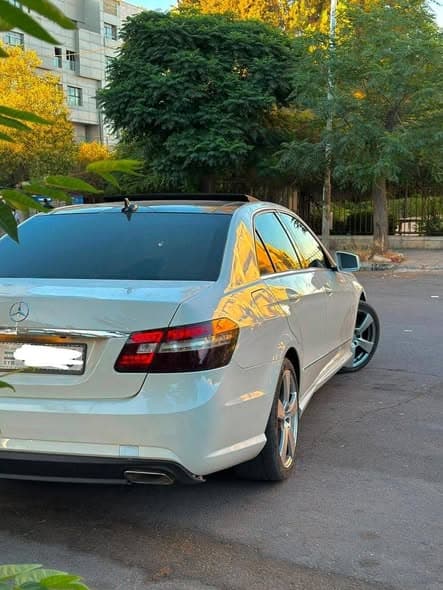 مرسيدس E350 2011 - صورة 1