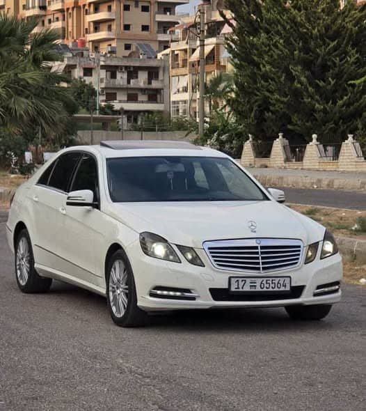 مرسيدس E300 2011