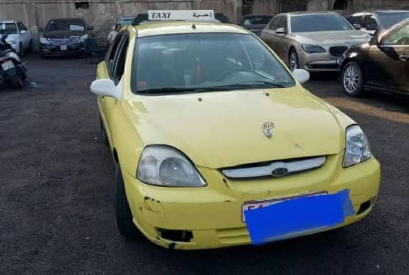 كيا ريو 2005