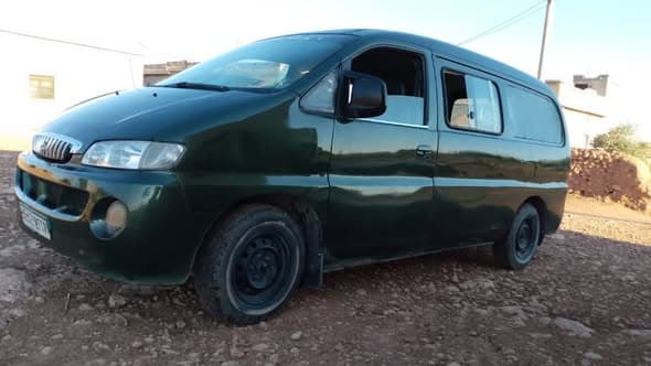 هيونداي H-1 1998 - صورة 5